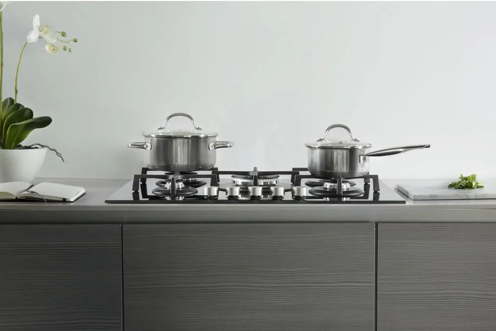 اجاق گاز صفحه ای شیشه ویرپول whirpool